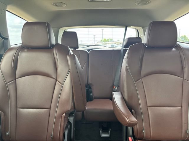 Used 2021 Buick Enclave Avenir w/ Avenir Technology Package AWD/4WD image 31