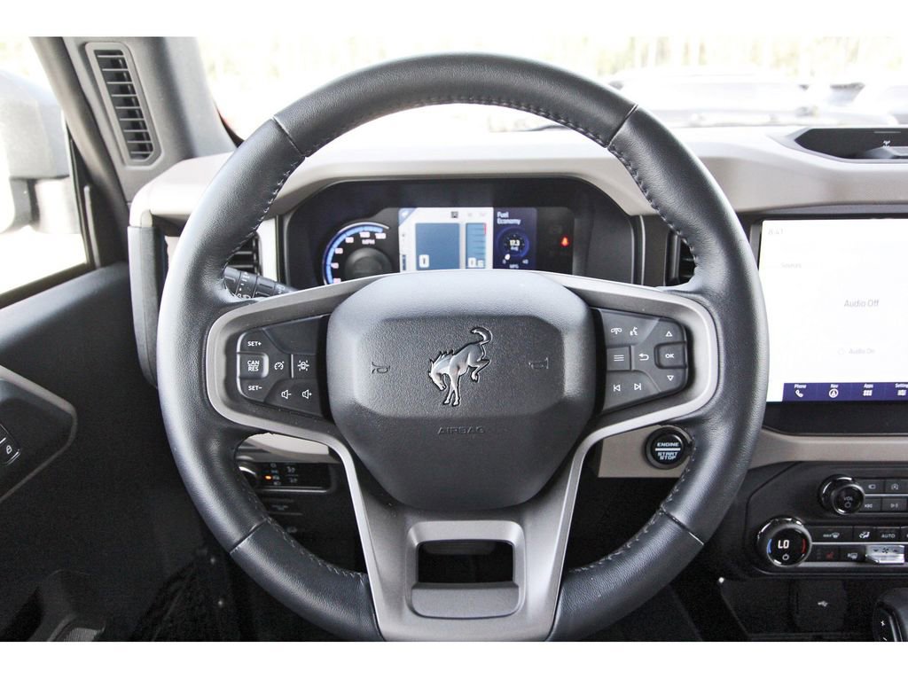 Certified 2023 Ford Bronco Wildtrak AWD/4WD image 14