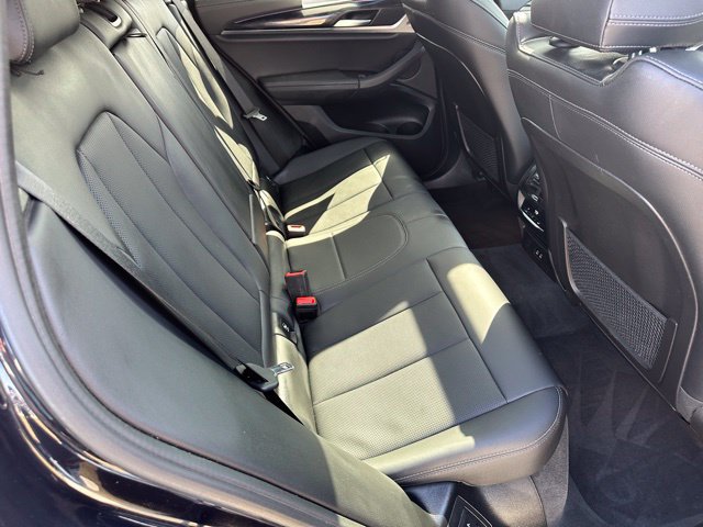 Used 2022 BMW X4 xDrive30i AWD/4WD image 12