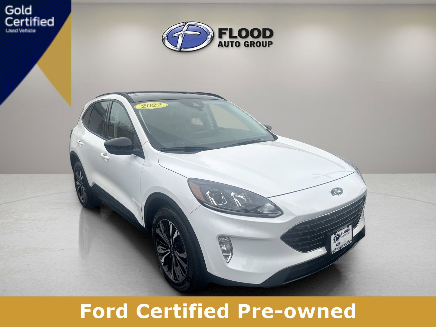 Certified 2022 Ford Escape SEL w/ SEL Stealth AWD Package image 1