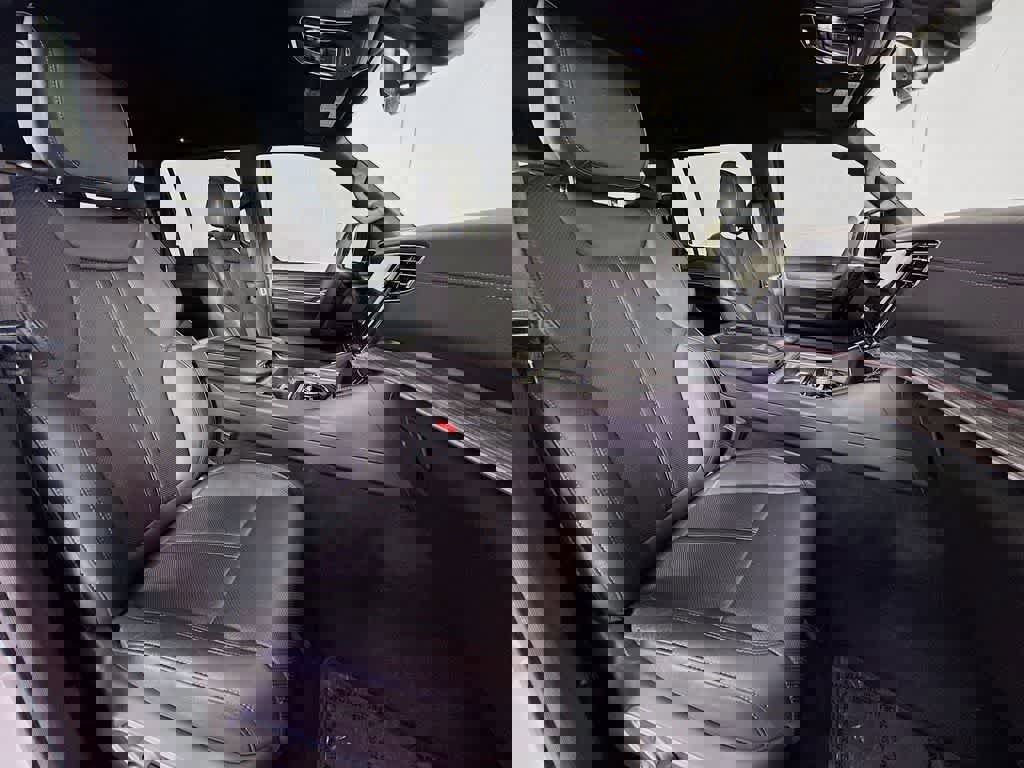 Used 2023 Jeep Wagoneer Series III w/ Preferred Equipment Group image 18