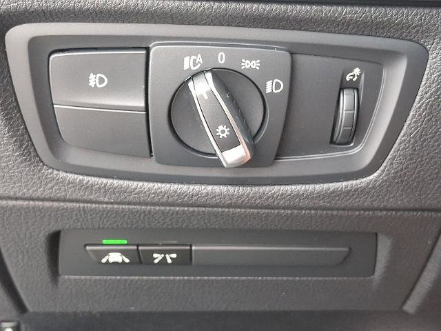 Used 2020 BMW 230i Coupe w/ Premium Package image 26