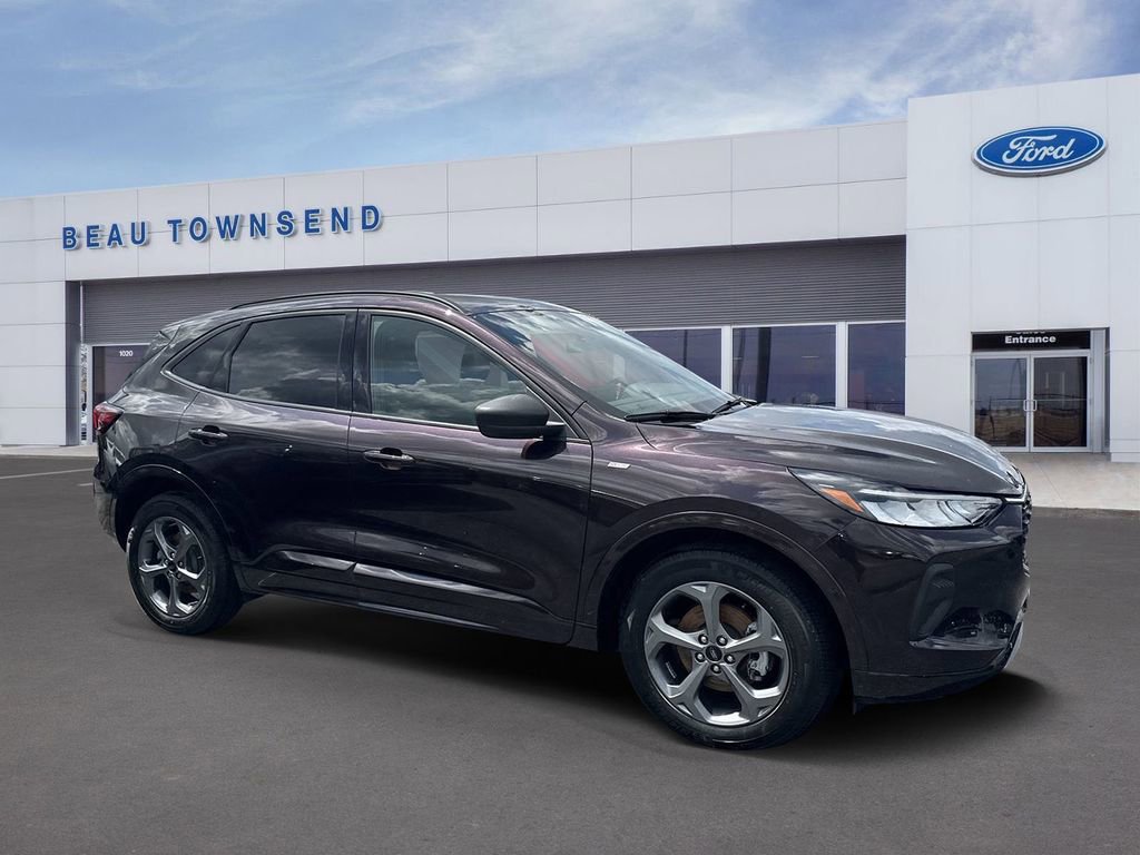 Certified 2023 Ford Escape ST-Line w/ Tech Pack #1 image 7