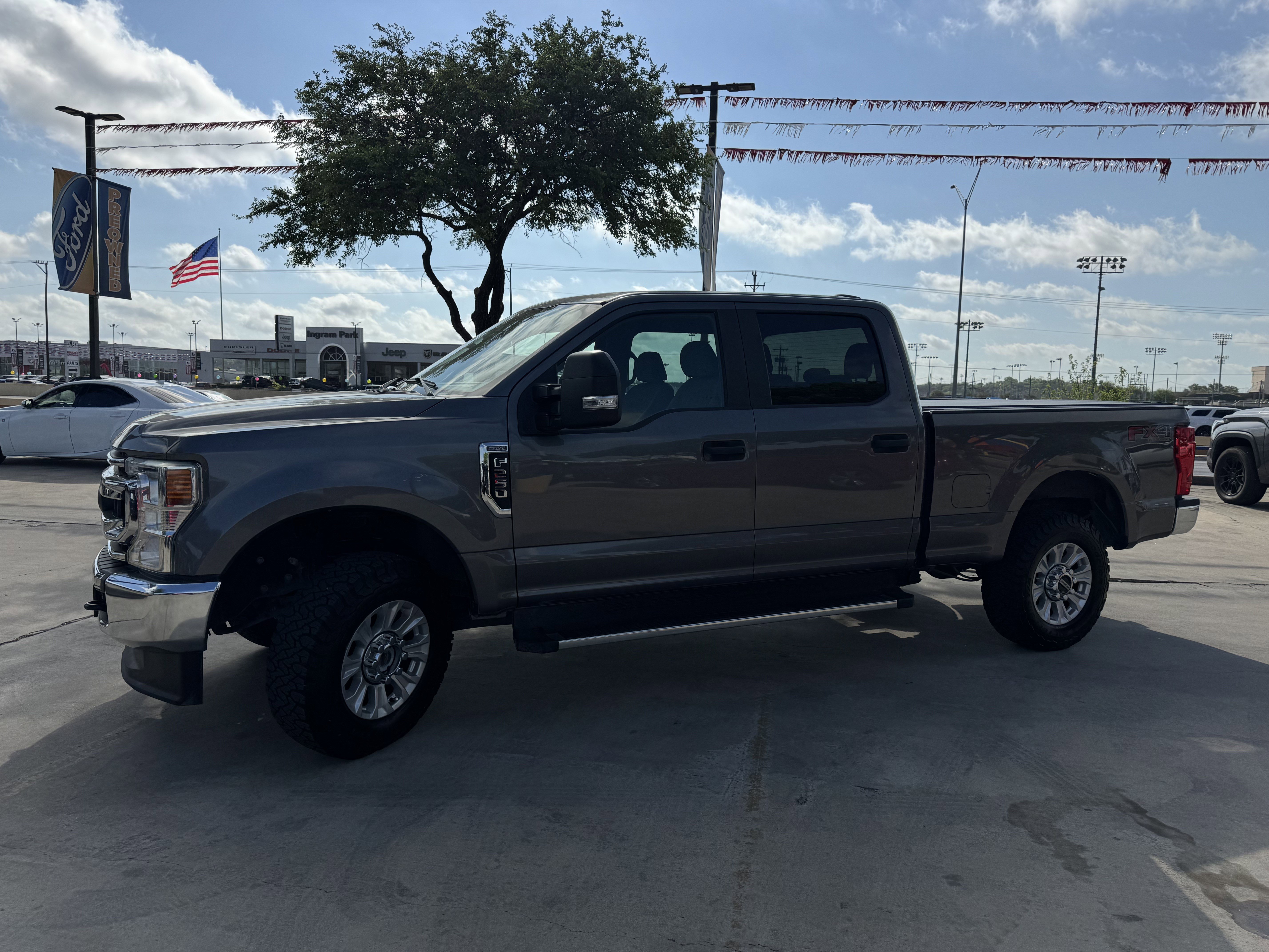 Certified 2022 Ford F250 XL w/ STX Appearance Package image 11