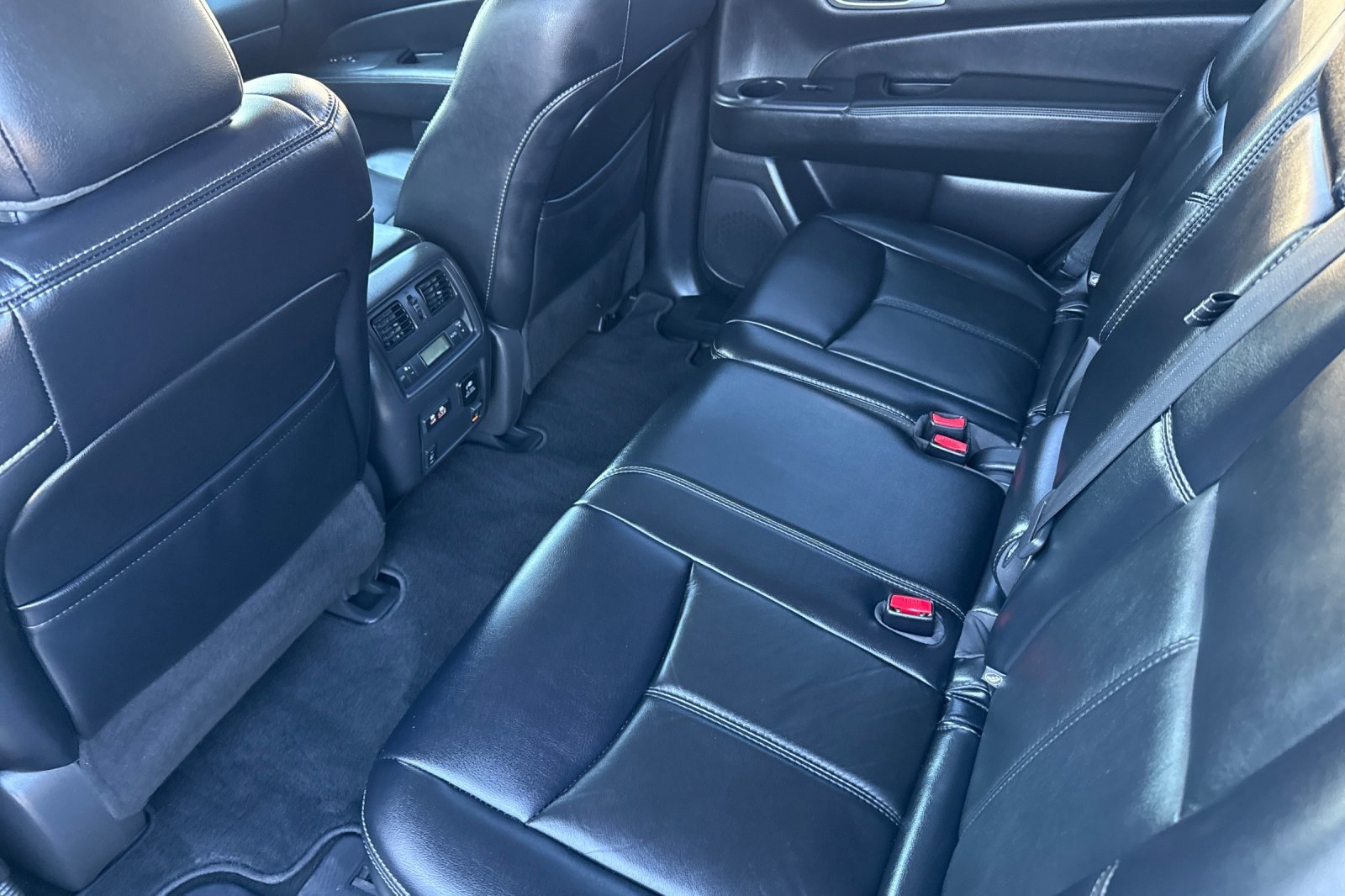 Used 2019 Nissan Pathfinder SL image 13