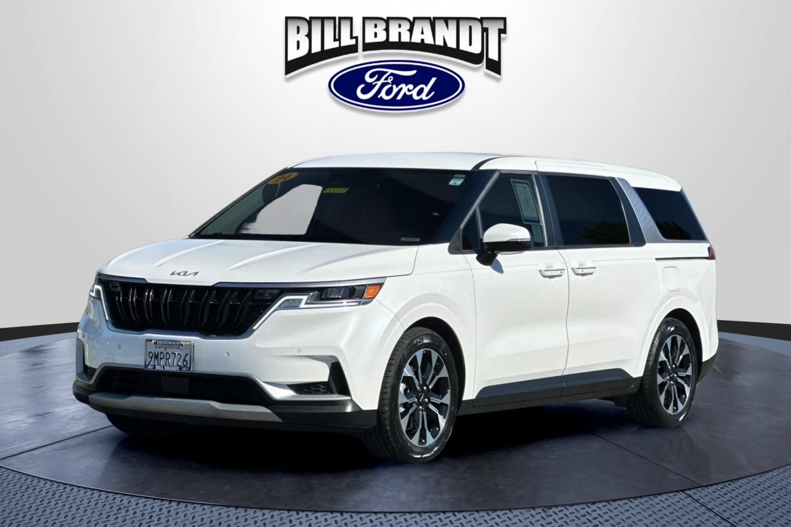 Used 2024 Kia Carnival EX FWD image 7