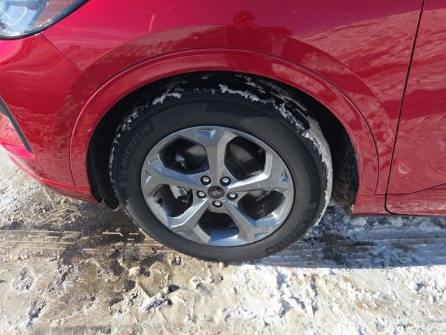 Certified 2024 Ford Escape ST-Line w/ Cold Weather Package image 19