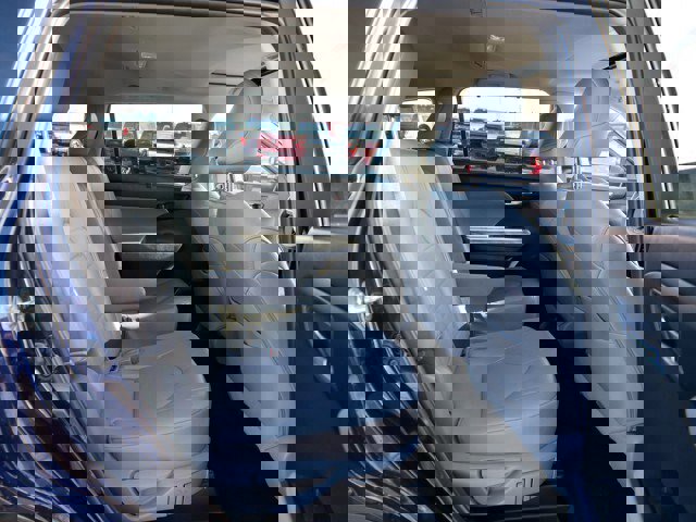 Used 2022 Toyota Highlander XLE image 20