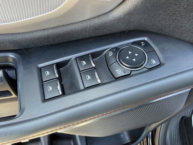 Certified 2025 Ford Expedition Active AWD/4WD image 35