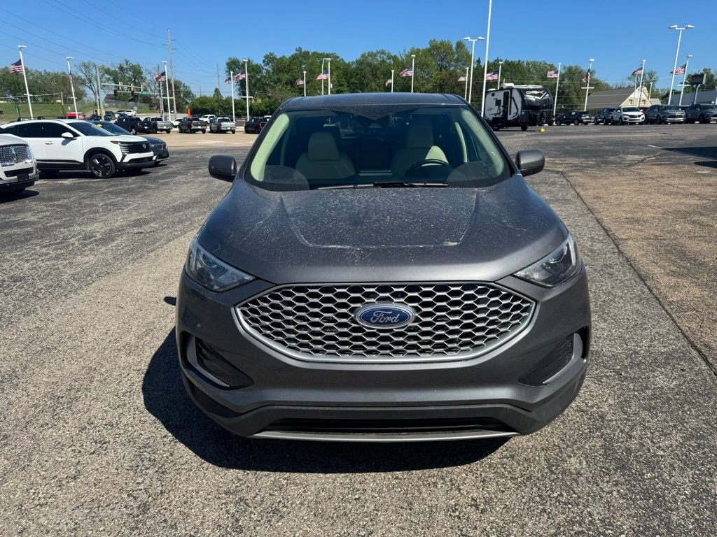 Certified 2024 Ford Edge SEL image 2