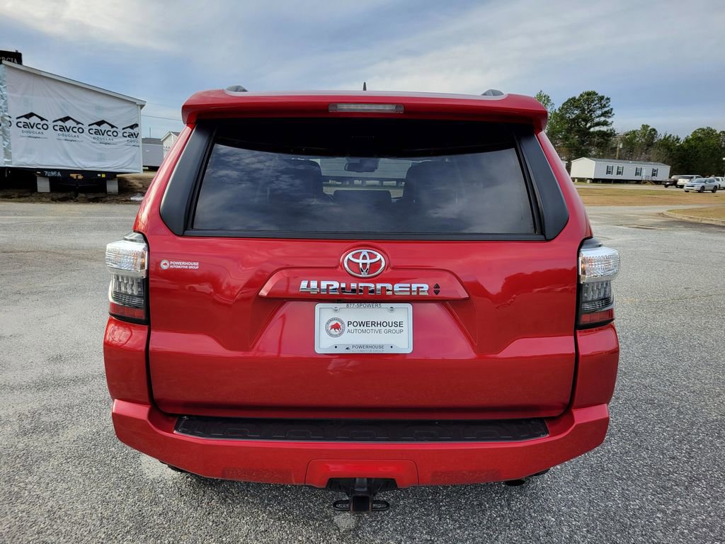 Used 2024 Toyota 4Runner SR5 Premium image 4