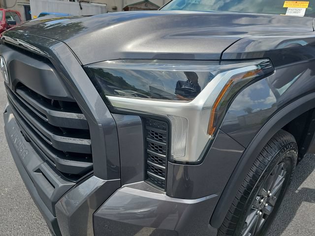 Used 2023 Toyota Tundra SR5 w/ SR5 Convenience Package AWD/4WD image 34