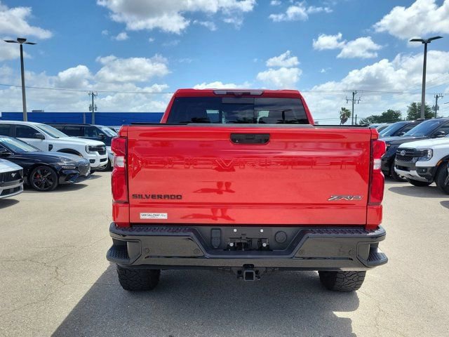 Used 2023 Chevrolet Silverado 1500 ZR2 w/ Technology Package image 3