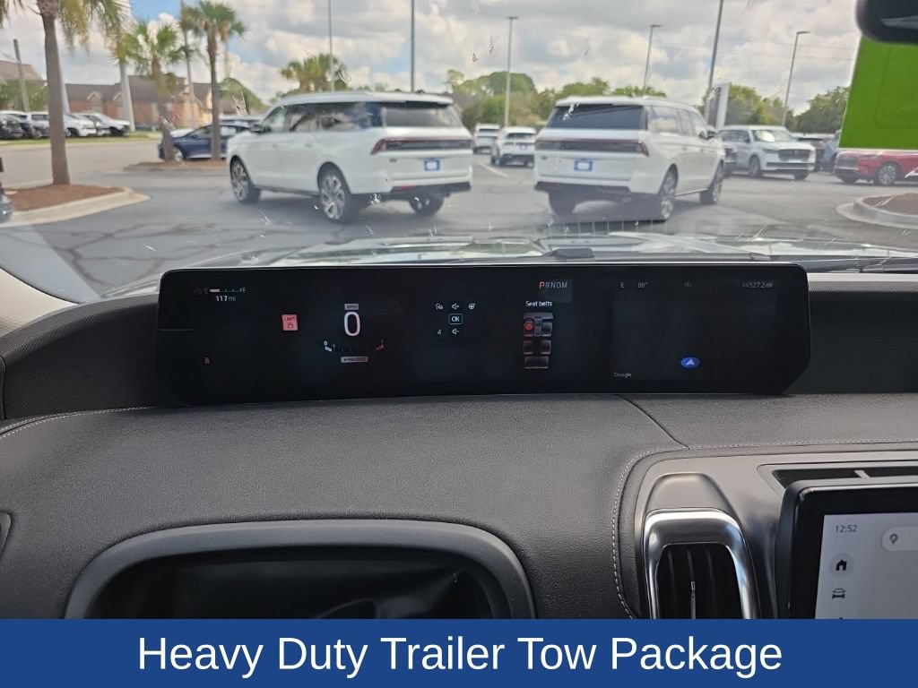 Certified 2025 Ford Expedition Platinum w/ Driver's Package AWD/4WD image 14
