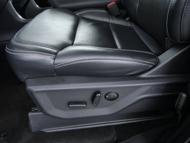 Certified 2025 Ford Expedition Max Platinum AWD/4WD image 18