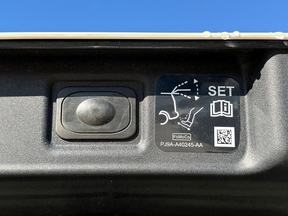 Certified 2024 Ford Mustang Mach-E Premium image 9