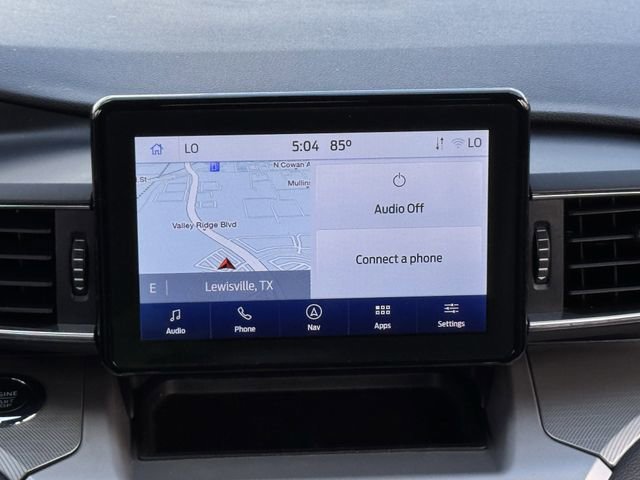 Certified 2022 Ford Explorer XLT w/ Equipment Group 202A image 15