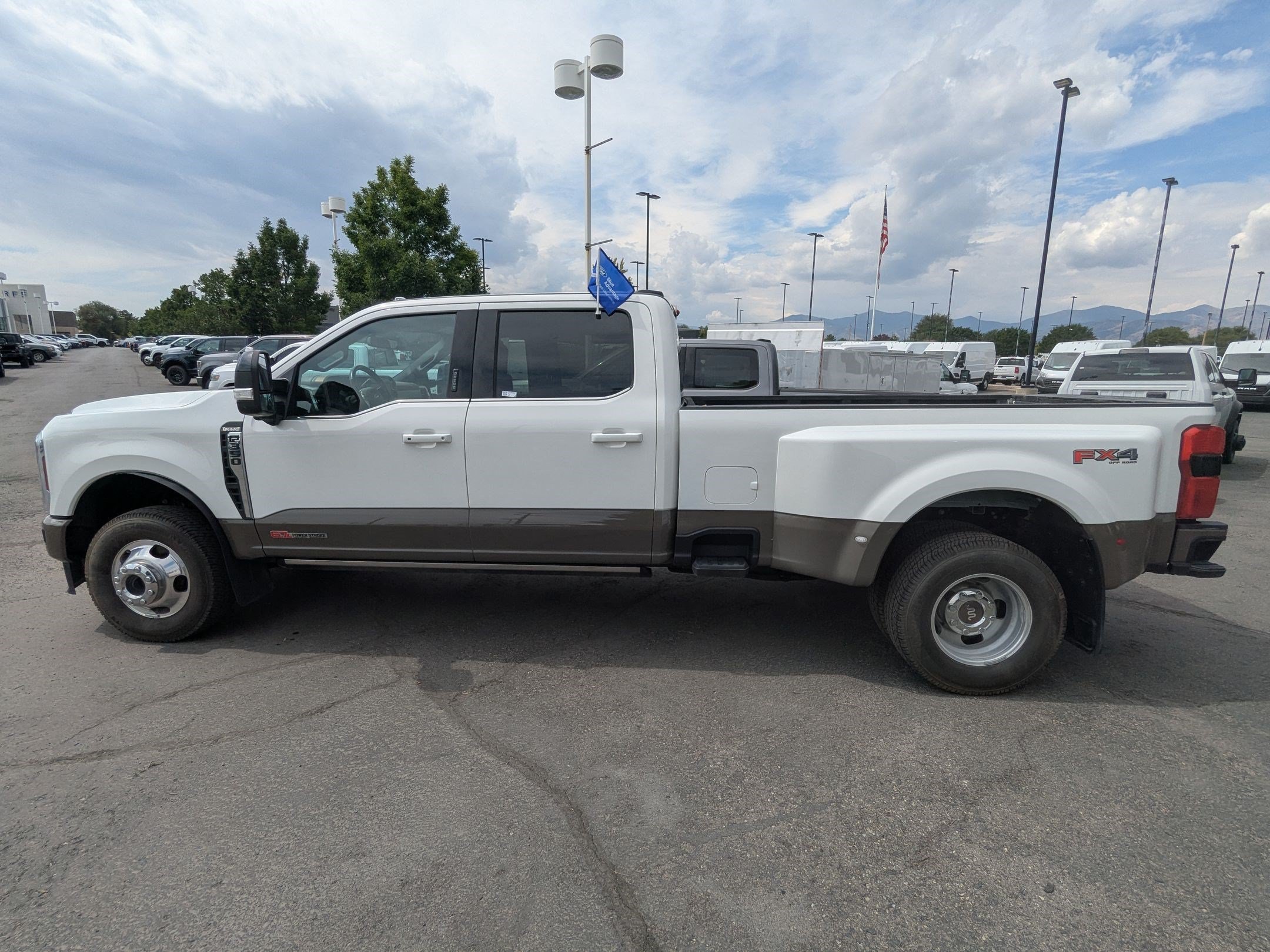 Certified 2026 Ford F350 King Ranch AWD/4WD image 10