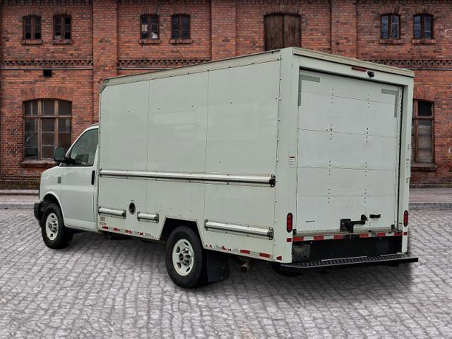 Used 2021 GMC Savana 3500 w/ Power Convenience Package RWD image 6