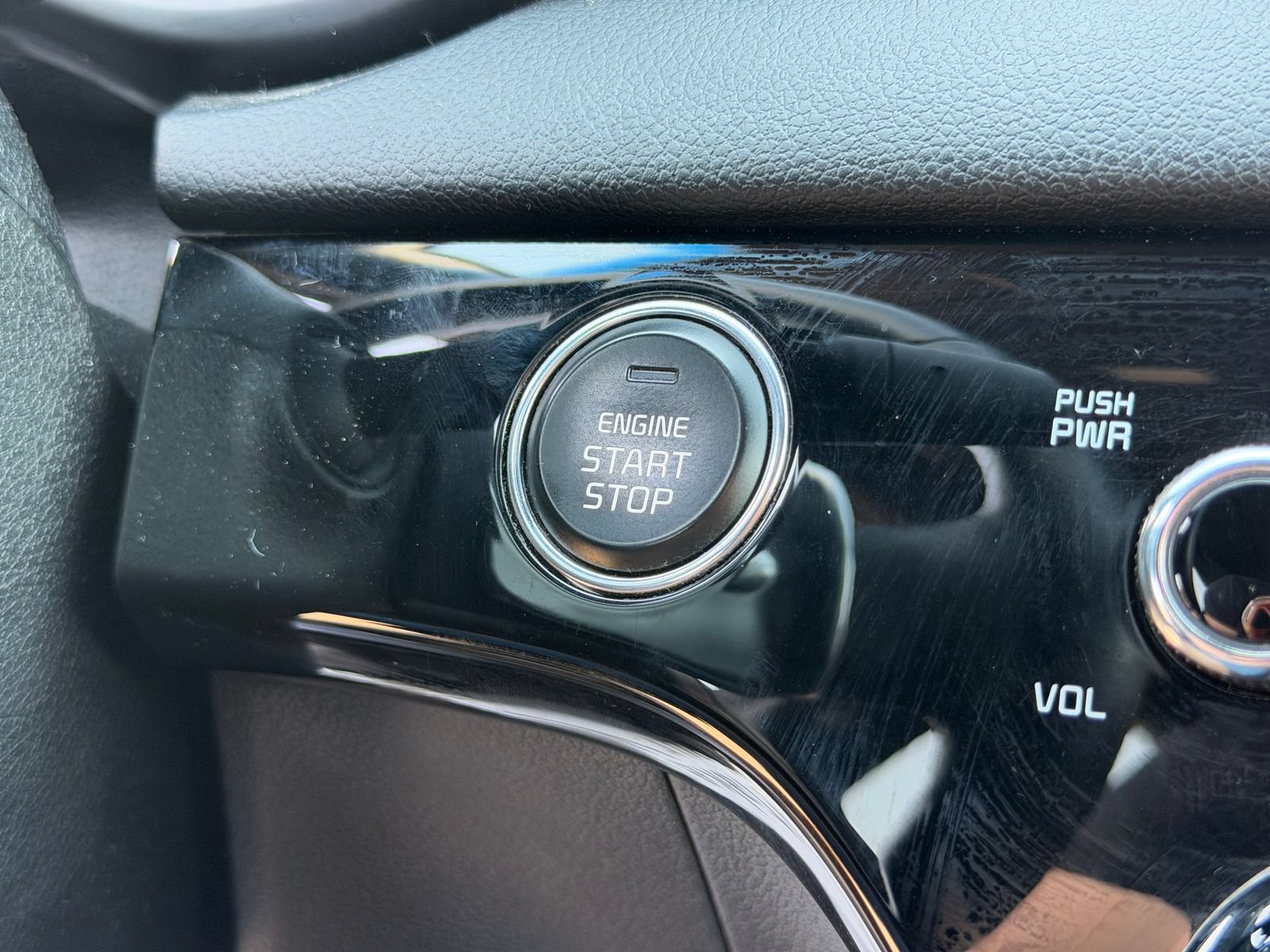 Used 2022 Kia Sportage Nightfall Edition w/ Nightfall Fwd Premium Package image 26