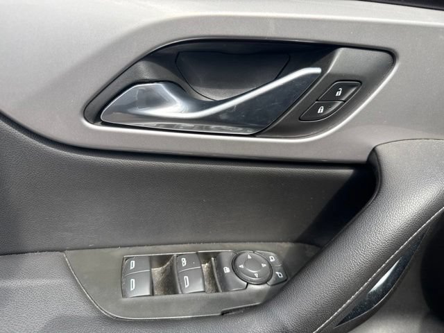 Used 2022 Chevrolet Blazer LT AWD/4WD image 17