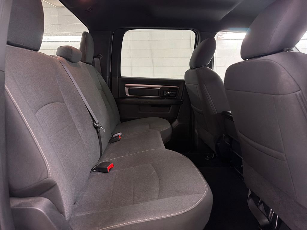 Used 2024 RAM 1500 Classic Warlock RWD image 29