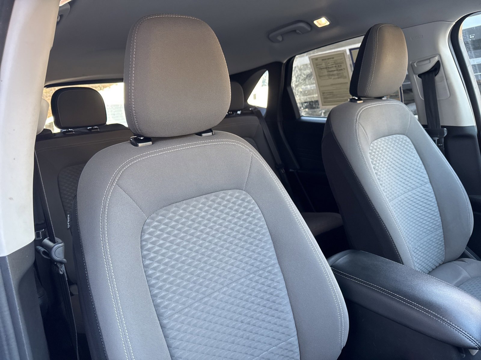 Certified 2022 Ford Escape SE image 35