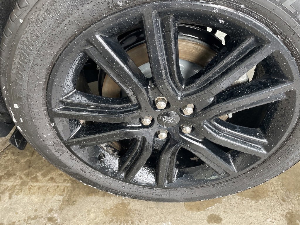 Certified 2023 Ford Edge ST-Line w/ Class II Trailer Tow Package image 41