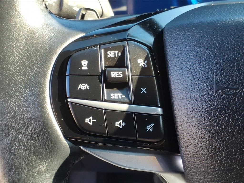 Certified 2021 Ford Explorer Platinum w/ Equipment Group 601A image 26