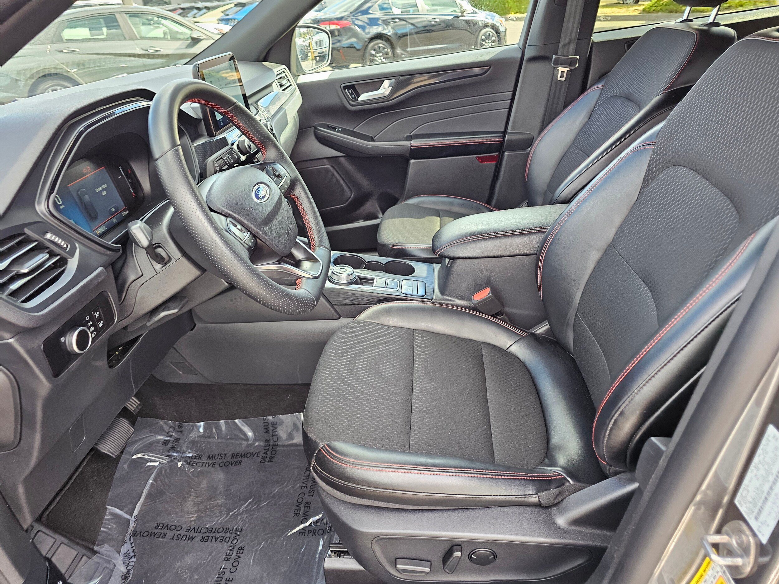 Certified 2025 Ford Escape ST-Line AWD/4WD image 22