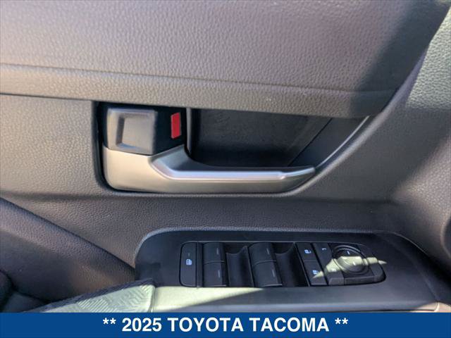 Used 2025 Toyota Tacoma TRD Sport AWD/4WD image 11