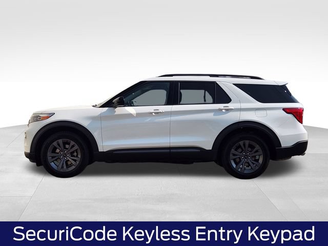Certified 2023 Ford Explorer XLT w/ Equipment Group 202A AWD/4WD image 7