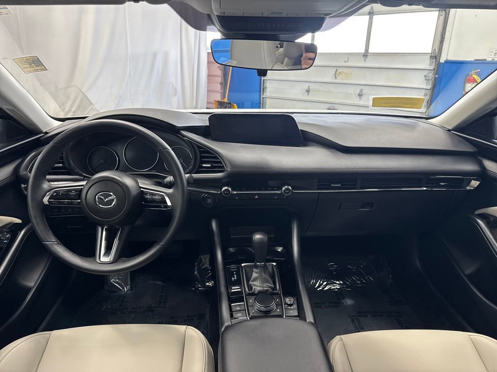 Used 2025 MAZDA MAZDA3 s FWD image 12