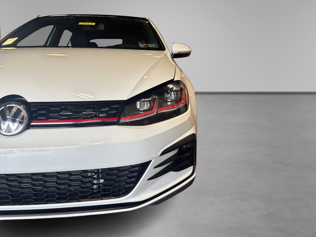 Used 2018 Volkswagen GTI SE FWD image 21