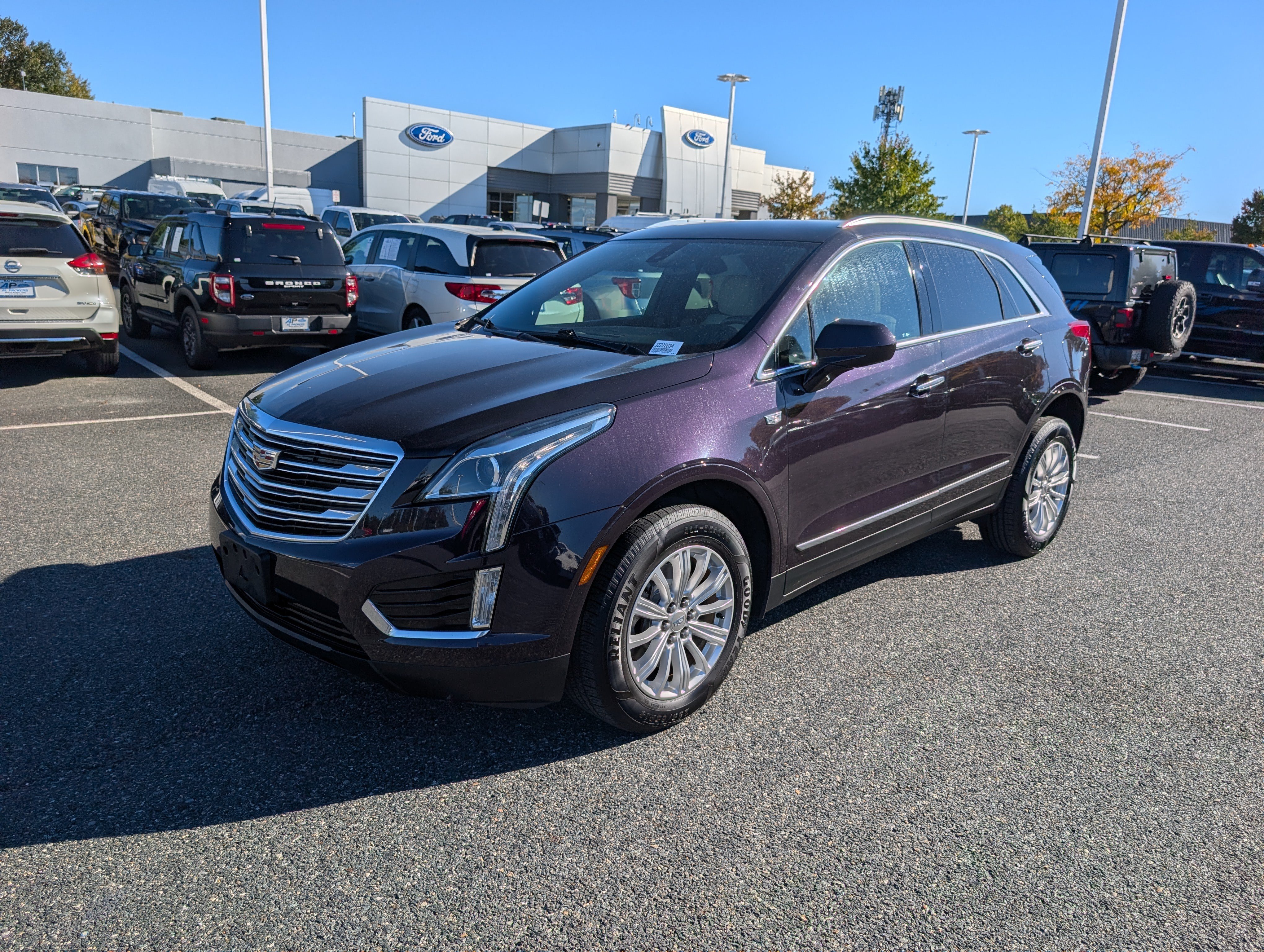 Used 2018 Cadillac XT5 AWD image 8