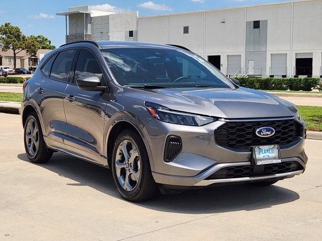 Certified 2024 Ford Escape ST-Line FWD image 3