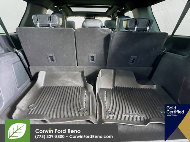 Certified 2025 Ford Expedition Max Platinum w/ Stealth Performance Package AWD/4WD image 32