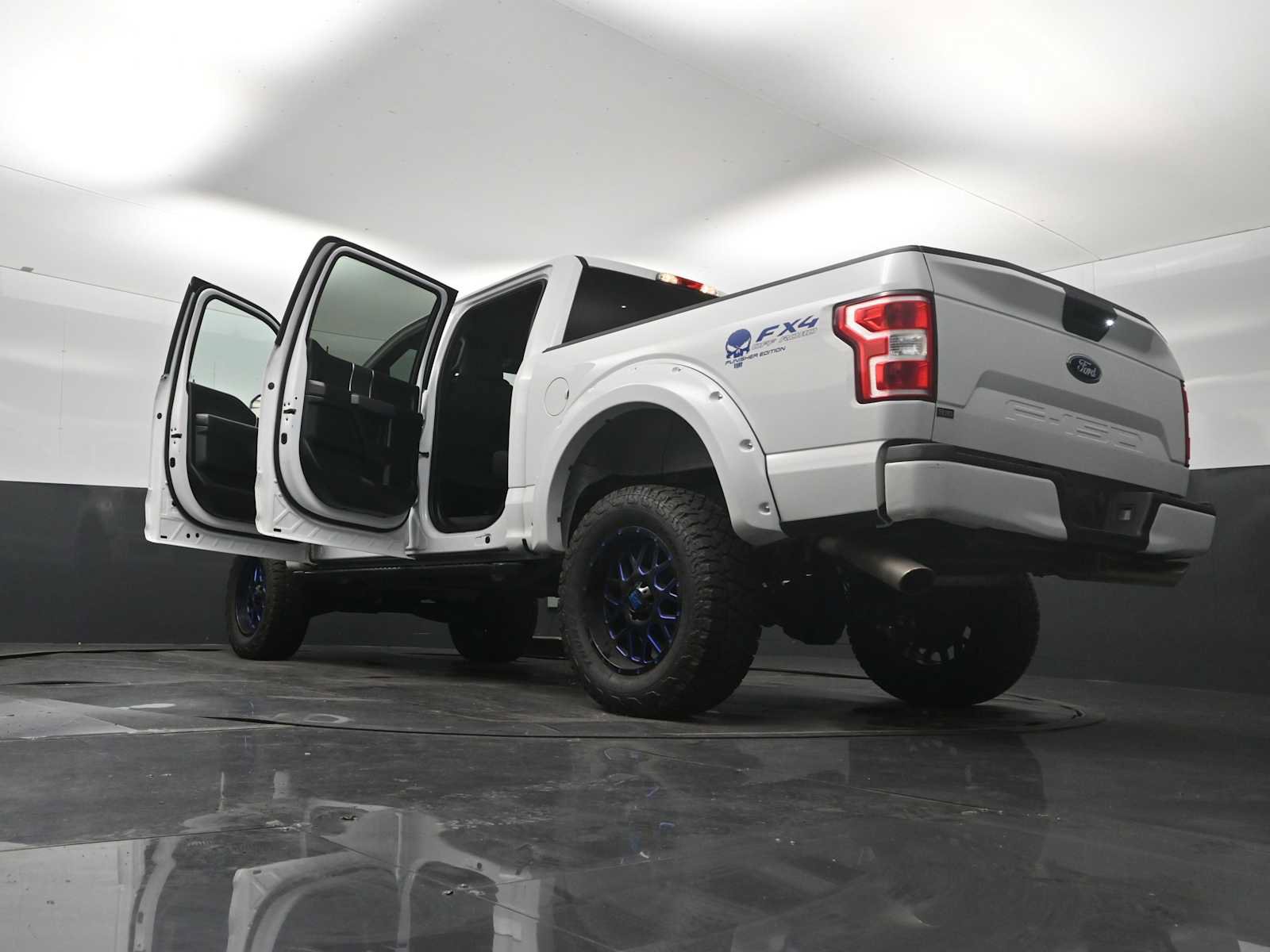 Certified 2019 Ford F150 XLT w/ Equipment Group 302A Luxury AWD/4WD image 31