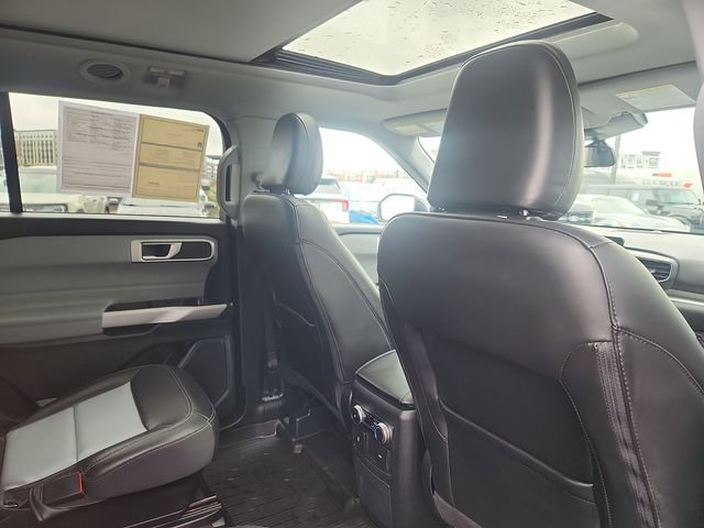 Certified 2023 Ford Explorer XLT w/ Equipment Group 202A image 29