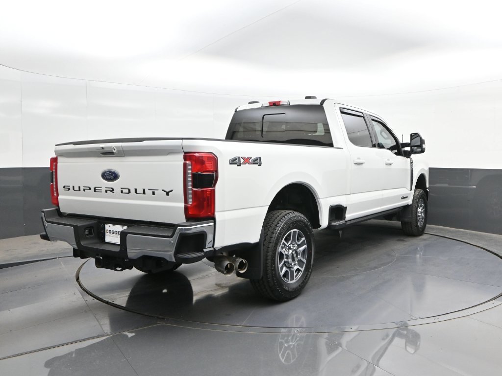 Certified 2023 Ford F250 Lariat w/ Lariat Ultimate Package AWD/4WD image 11