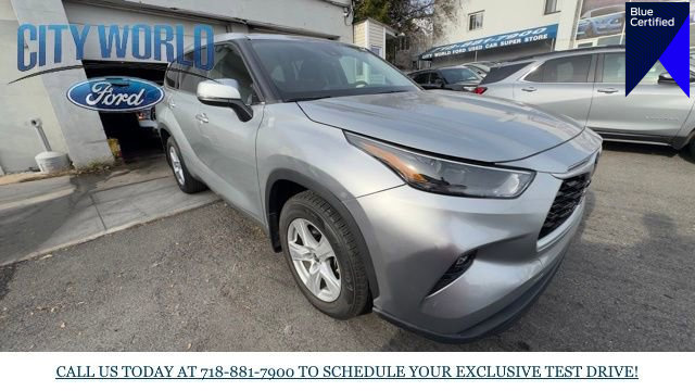 Used 2024 Toyota Highlander LE