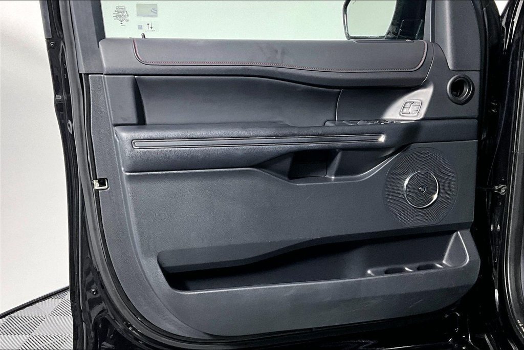 Certified 2023 Ford Expedition Limited RWD image 23
