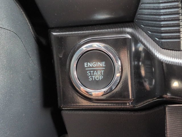 Certified 2024 Ford F150 Raptor w/ Equipment Group 803A Raptor R AWD/4WD image 31
