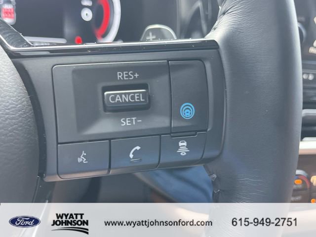 Used 2024 Nissan Pathfinder Platinum w/ Cargo Package image 34