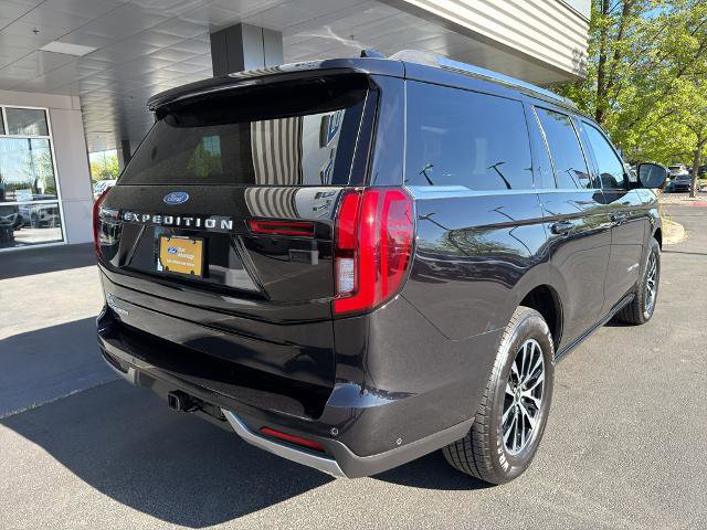 Certified 2025 Ford Expedition Platinum AWD/4WD image 14