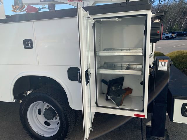 Certified 2024 Ford F550 XL Knapheide Service Body image 18