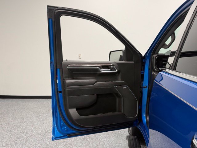 Used 2022 Chevrolet Silverado 1500 LTZ AWD/4WD image 10