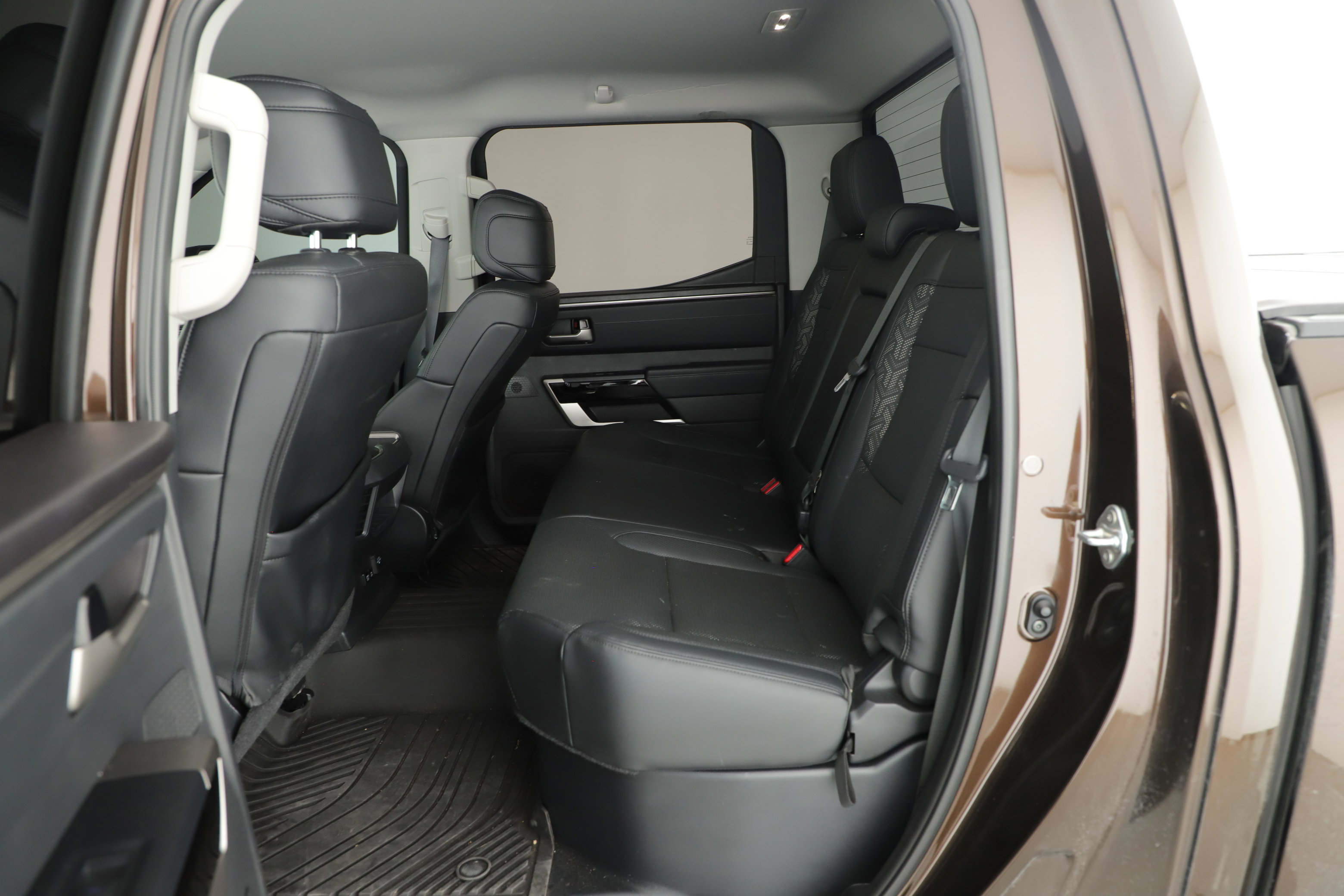 Used 2024 Toyota Tundra Limited image 7