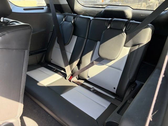 Certified 2023 Ford Explorer XLT w/ Equipment Group 202A RWD image 11