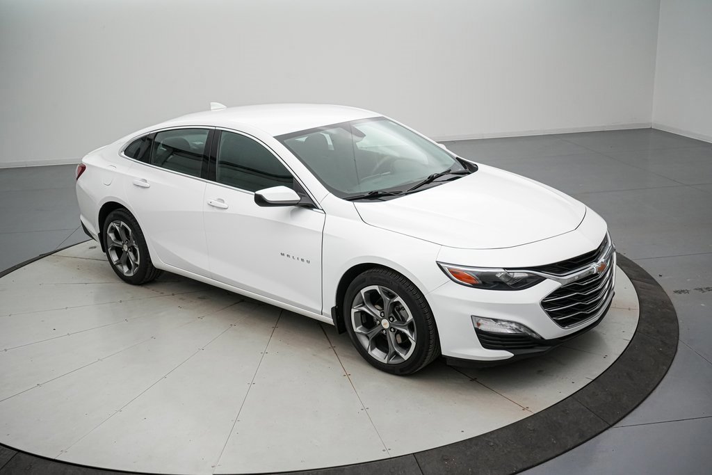 Used 2020 Chevrolet Malibu LT image 8
